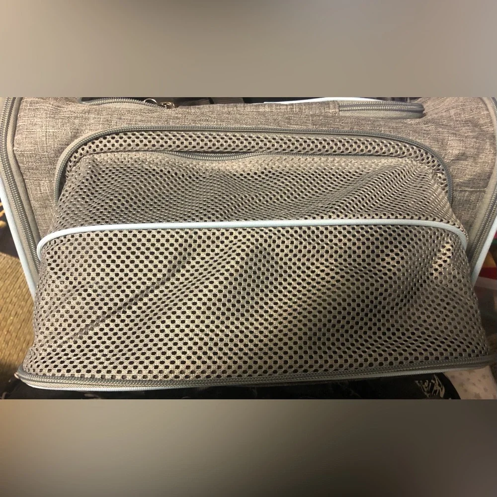 Petsfit Expandable Small Pet Carrier Airline Approved 16x10x9 Inches Small Grey